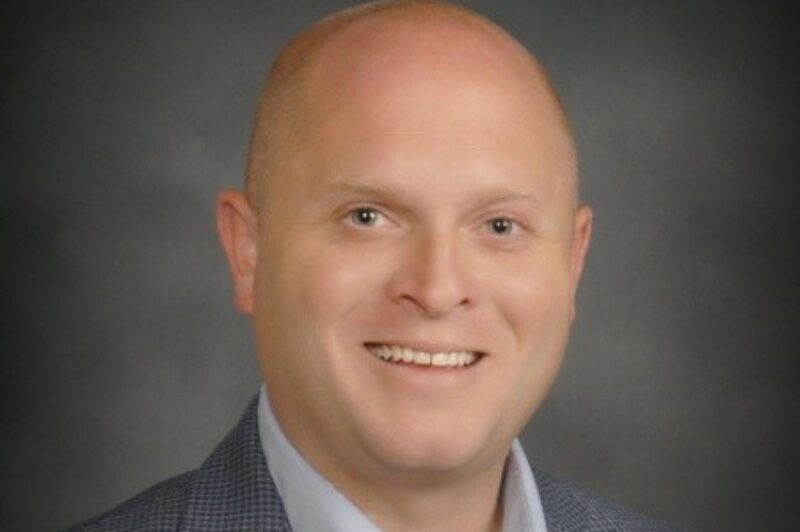 Gary Silva's headshot