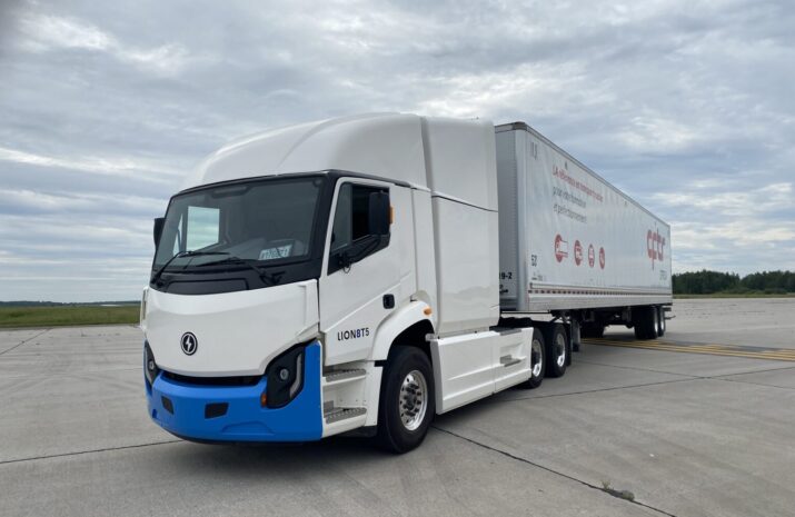 Behind the wheel of Lion’s nimble, powerful Class 8 electric truck article image