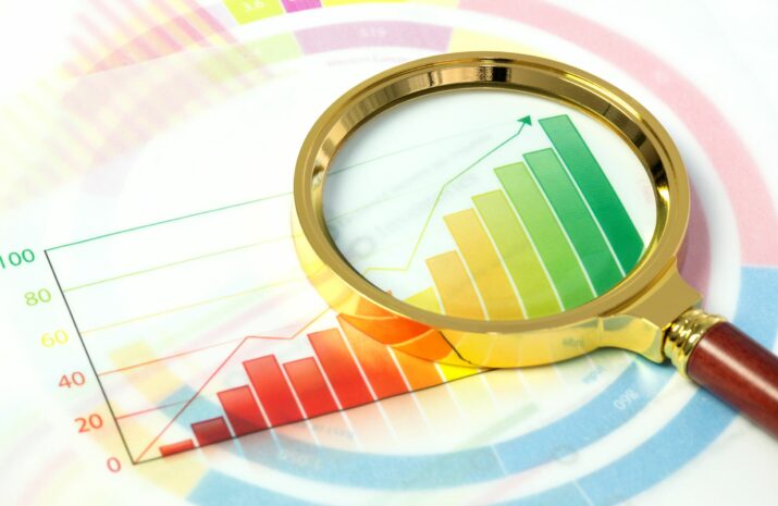 ECONOMIC TRUCKING TRENDS: Trailer orders concerning, but spot market turning for the better article image