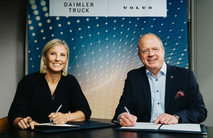 Volvo, Daimler Truck sign binding agreement to form software-defined vehicle JV article image