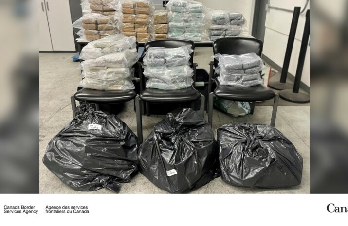 Border enforcement teams discover 189 kg of cocaine in commercial vehicle article image
