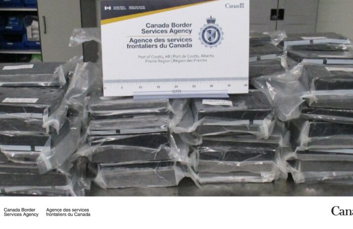 Truck carrying cocaine intercepted at Coutts crossing article image