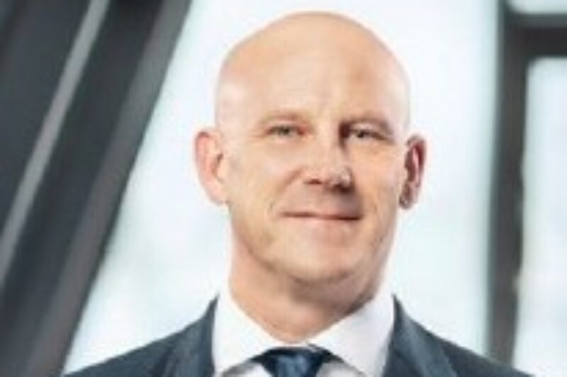 Kent Jones' headshot