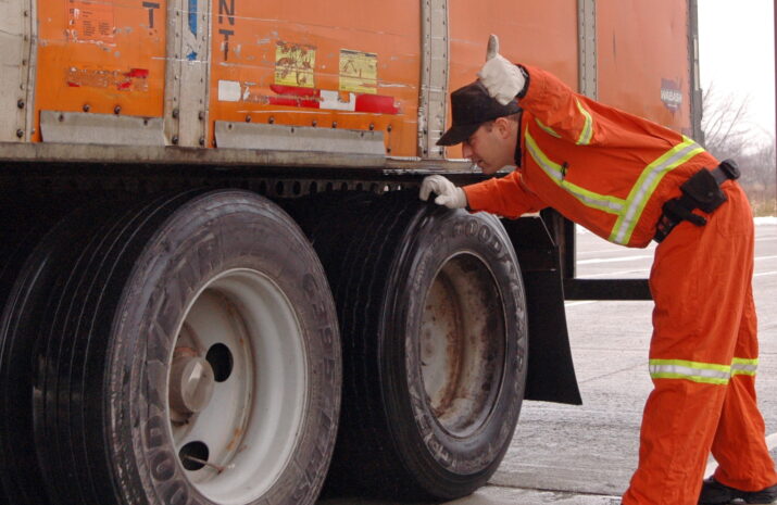 Brake Safety Week begins Sunday. Are your trucks and drivers prepared? article image