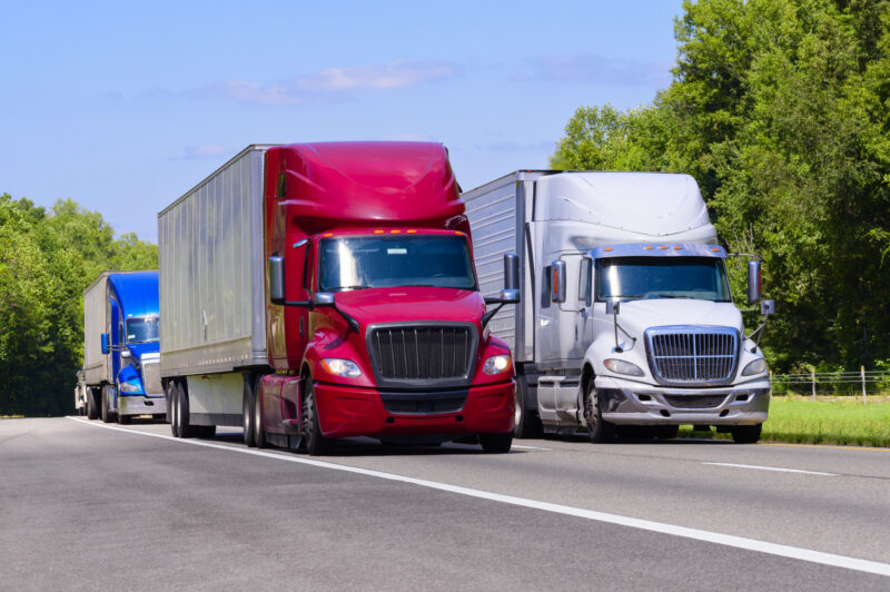 FMCSA revokes more ELDs, implements broker nonpayment rule  article image