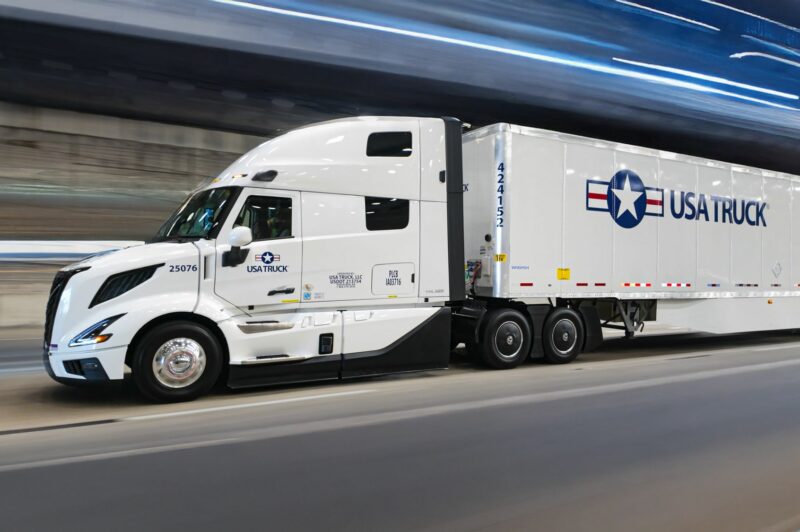 USA Truck returned to private Arkansas-based ownership structure article image