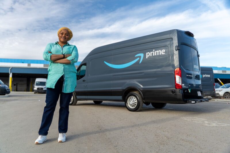 Amazon opens delivery hubs in Lethbridge and Owen Sound article image